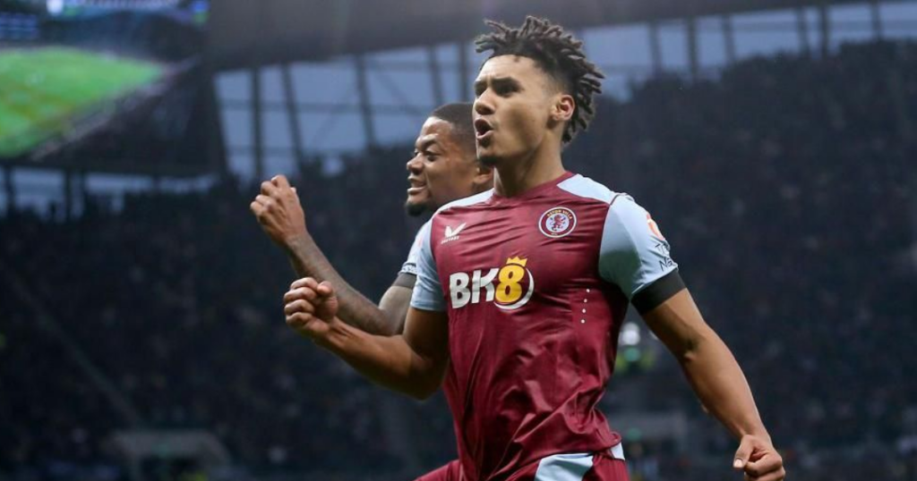 Fantasy Premier League Forwards Picks Gameweek 14: Ollie Watkins