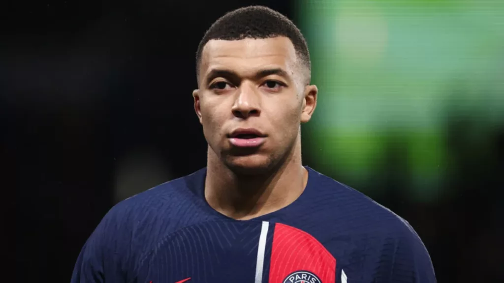 Kylian Mbappe

Arsenal transfer target in January 2024