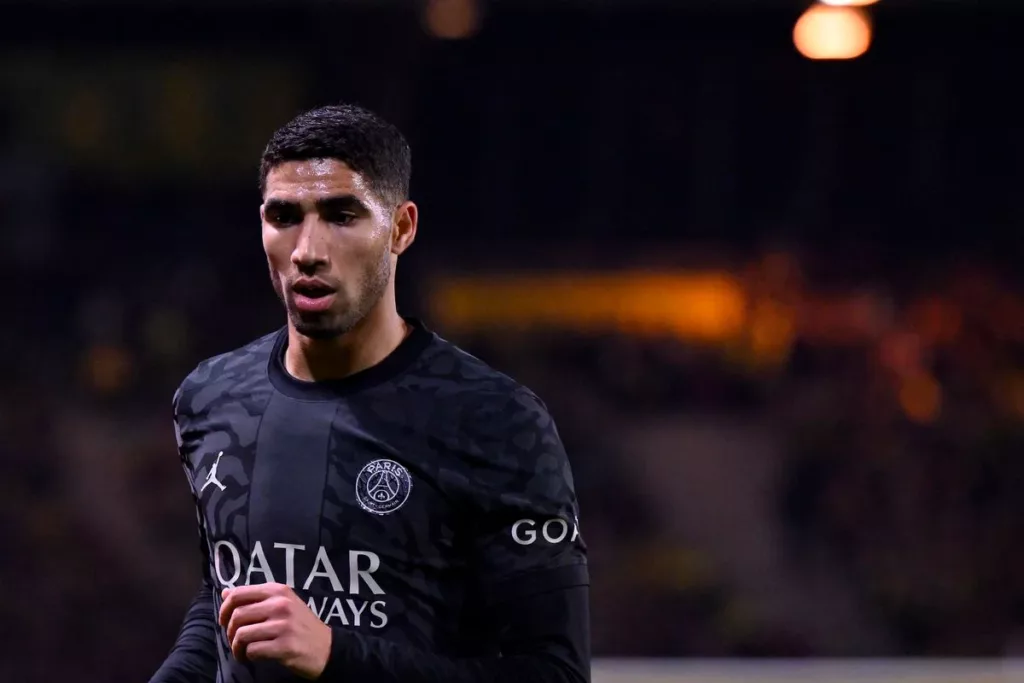 Achraf Hakimi in action for PSG