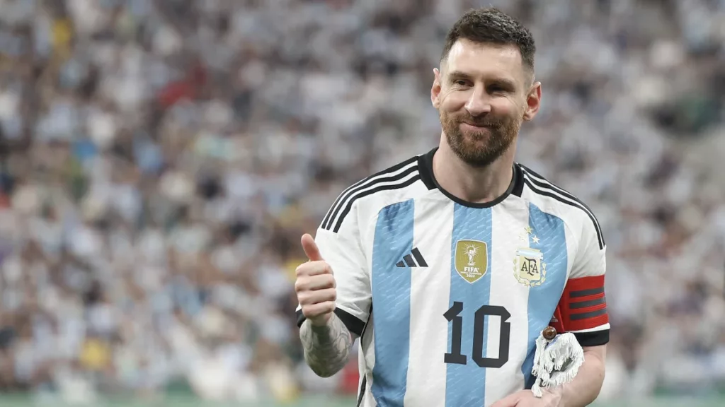 Lionel Messi-Best Soccer Players of All-time