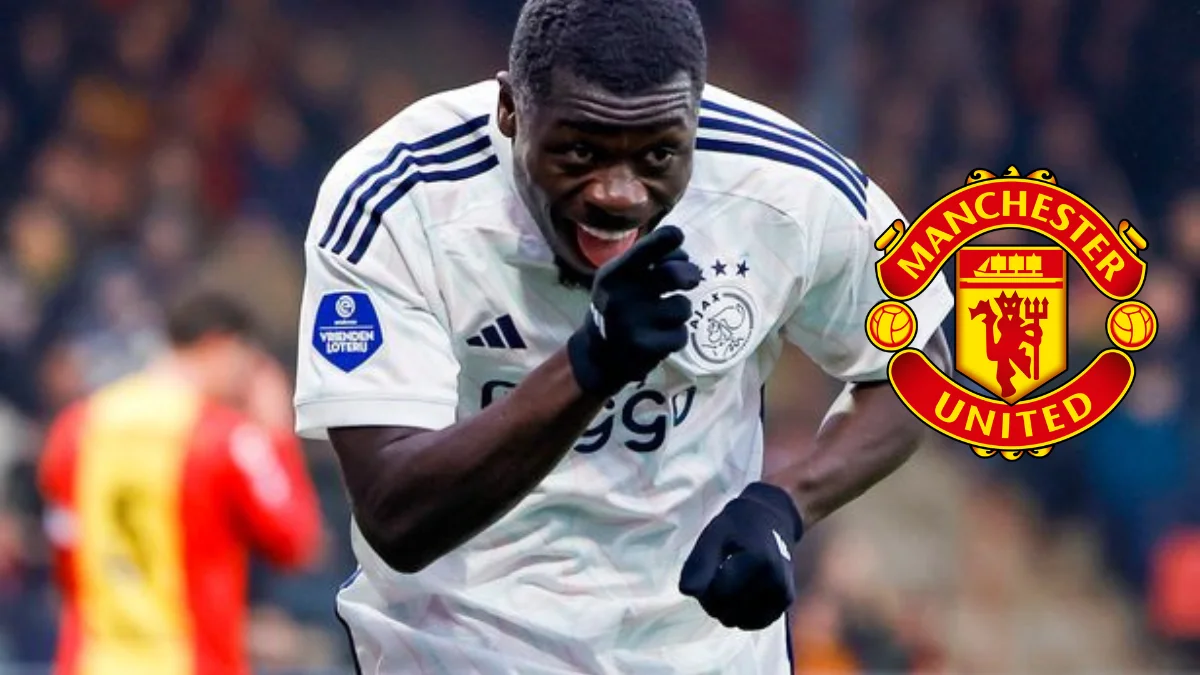 Brian Brobbey to Manchester United