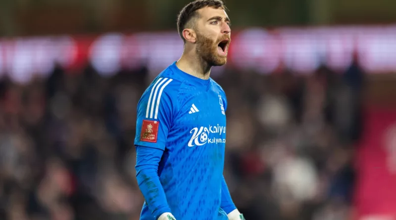 Matt Turner after his penalty save for Nottingham Forest vs Bristol City