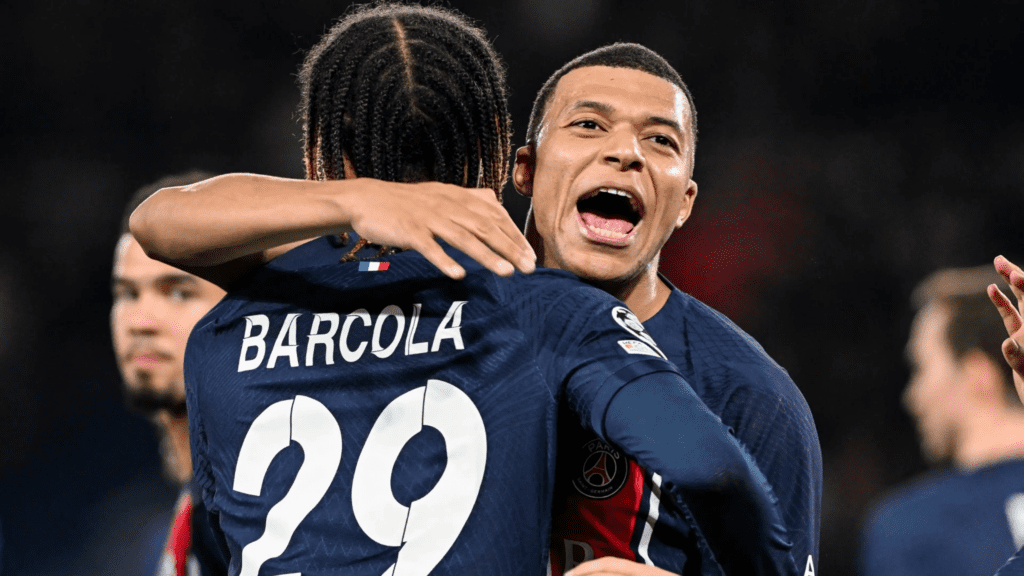 Kylian Mbappe, Bradley Barcola, PSG