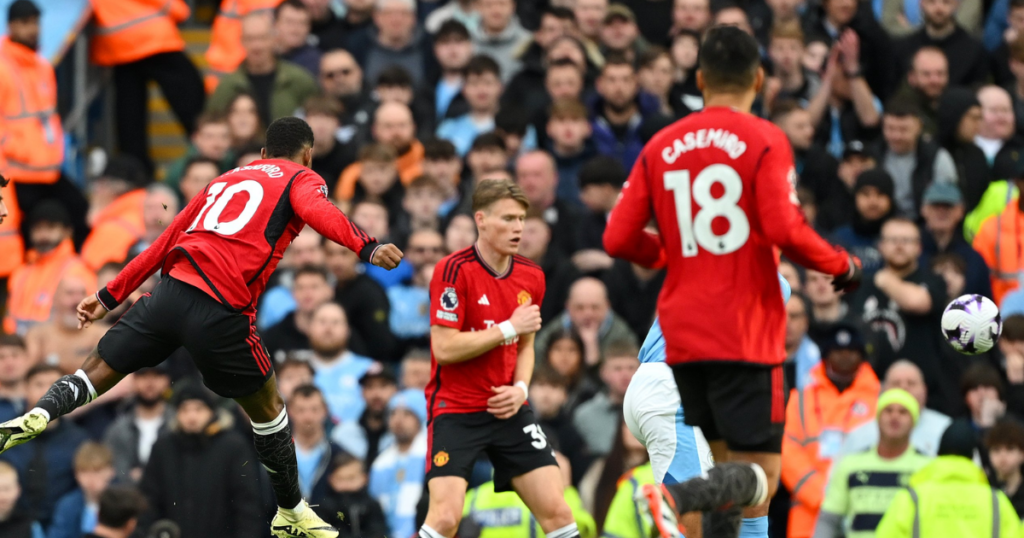 Man Utd Players during Manchester derby (Credit: Getty)