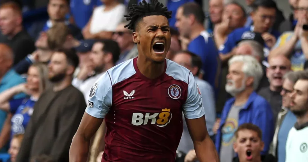 Ollie Watkins celebrates goal against Chelsea in Premier League
(Credits: Getty)