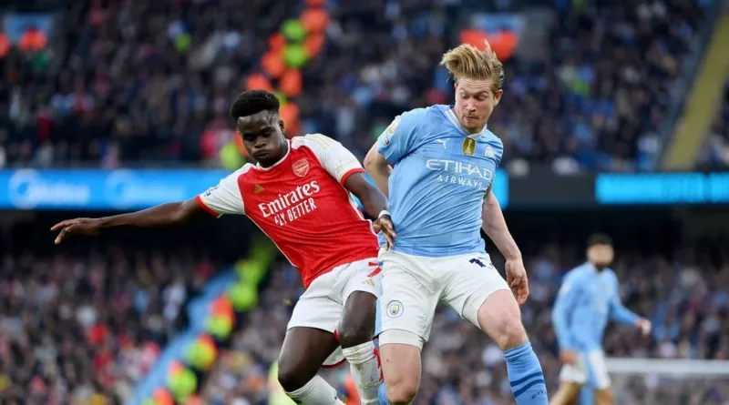 Bukayo Saka and Kevin De Bruyne