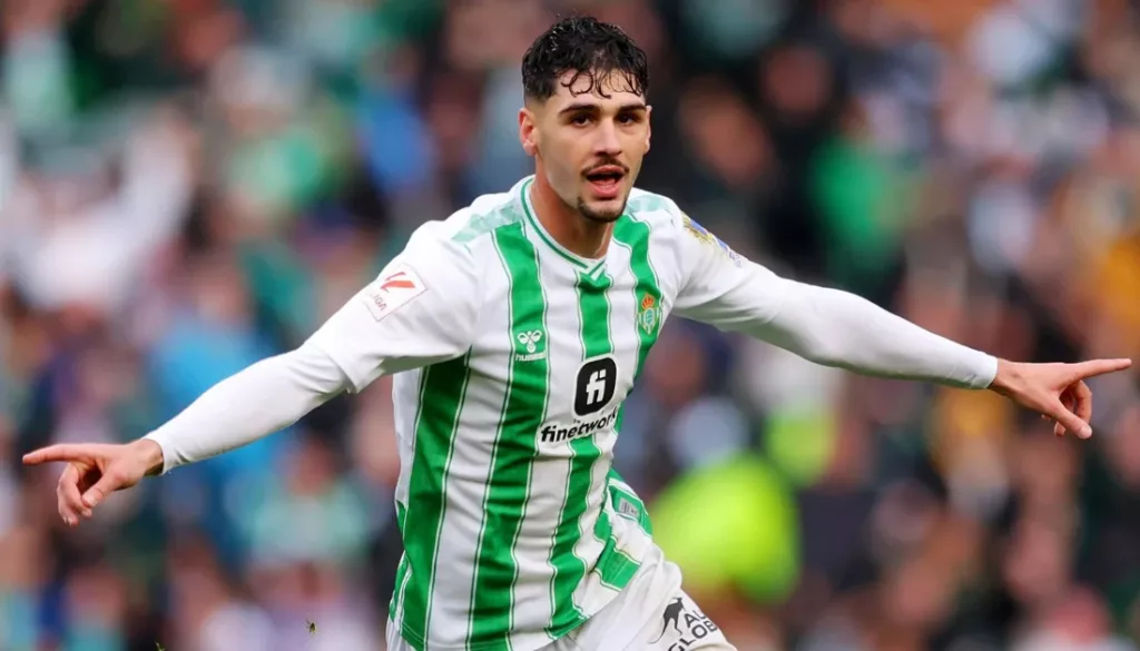 Johnny Cardoso for Real Betis