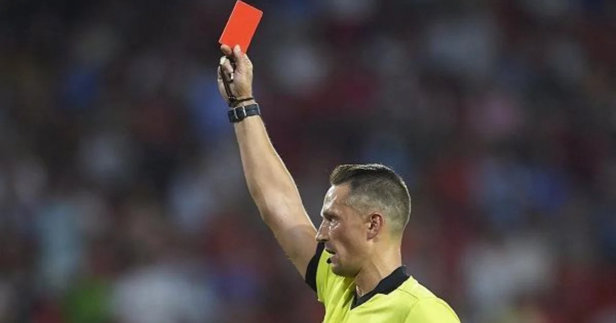 What are the Yellow Card, Red Cards and Penalty Cards in Football