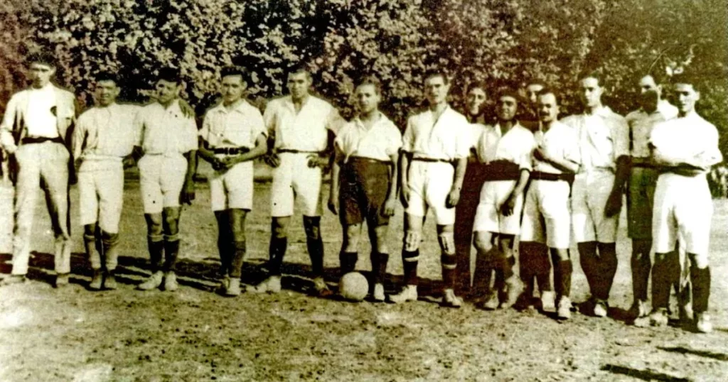 Valencia's team in the 60s (Credits: Getty)