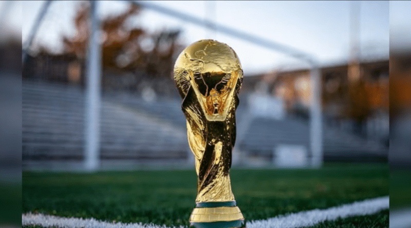 top 10 most expensive football trophy in the world