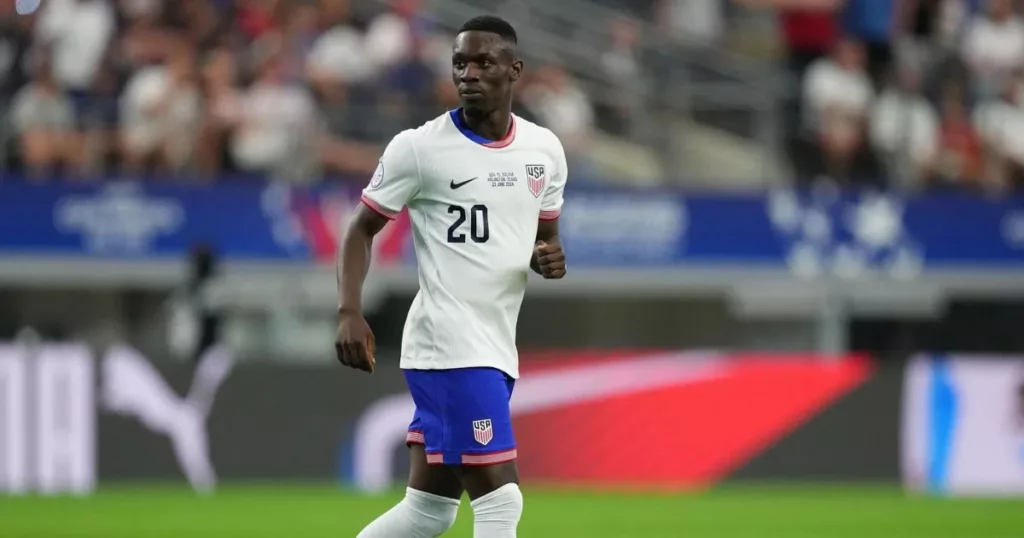 United States striker Folarin Balogun