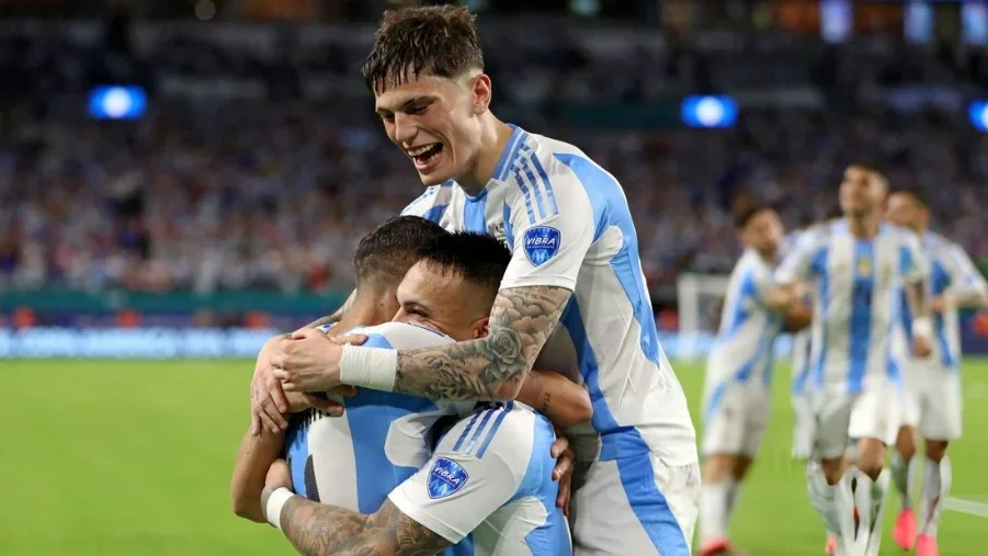 Argentina vs Peru Highlights: the defending champion tops the group stage with a perfect nine point