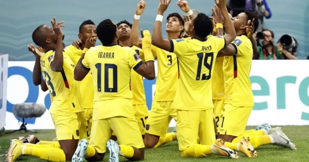 Ecuador players celebration 