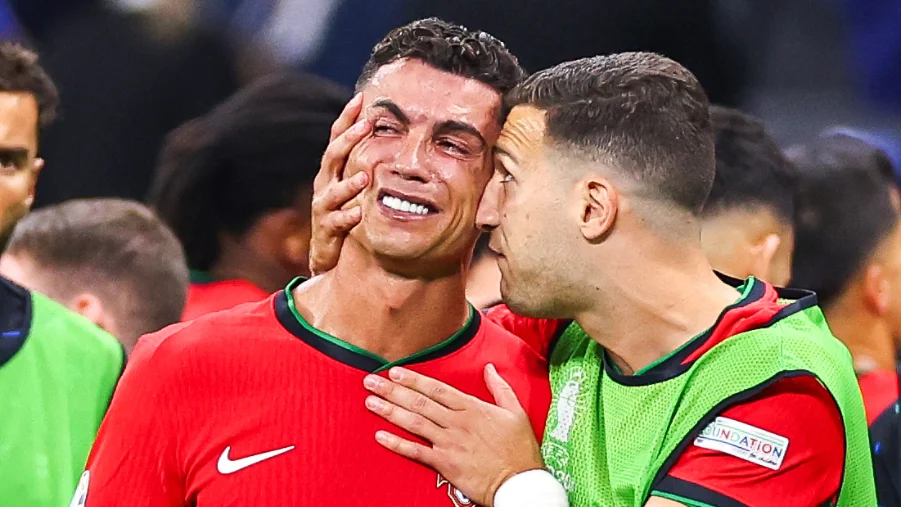 Social media reacts as Cristiano Ronaldo misses penalty