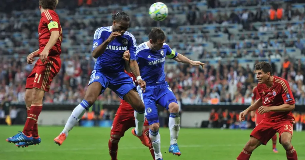 Drogba header vs Bayern Munich