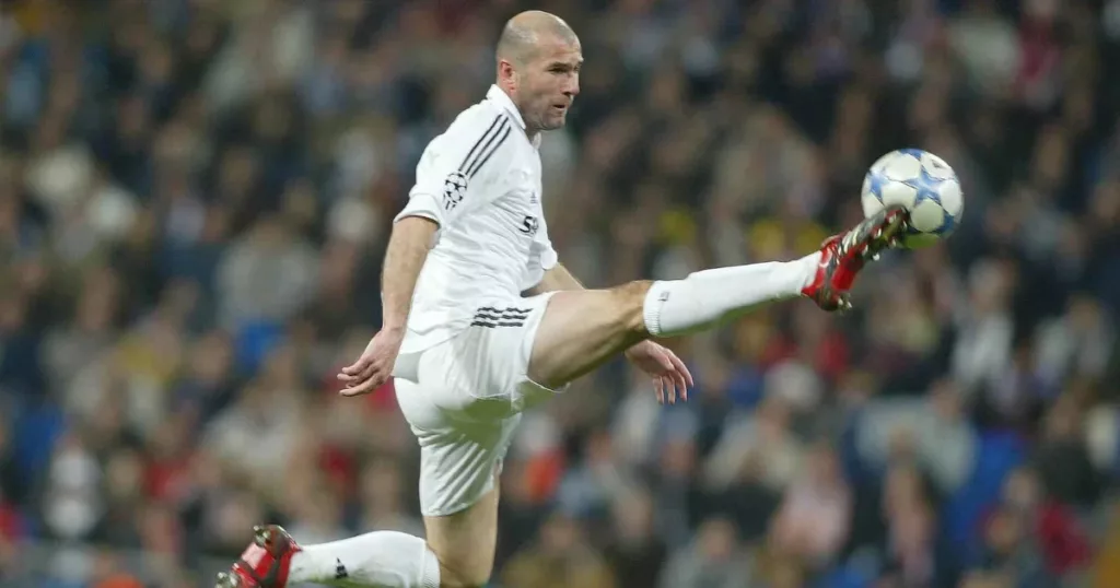 Zinedine Zidane scored one of the most iconic Champions League goal for Real Madrid