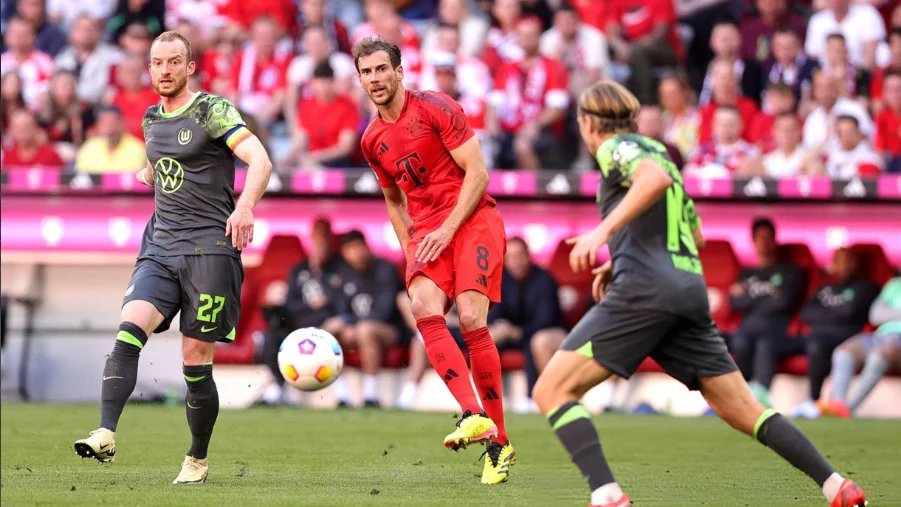 Wolfsburg vs Bayern