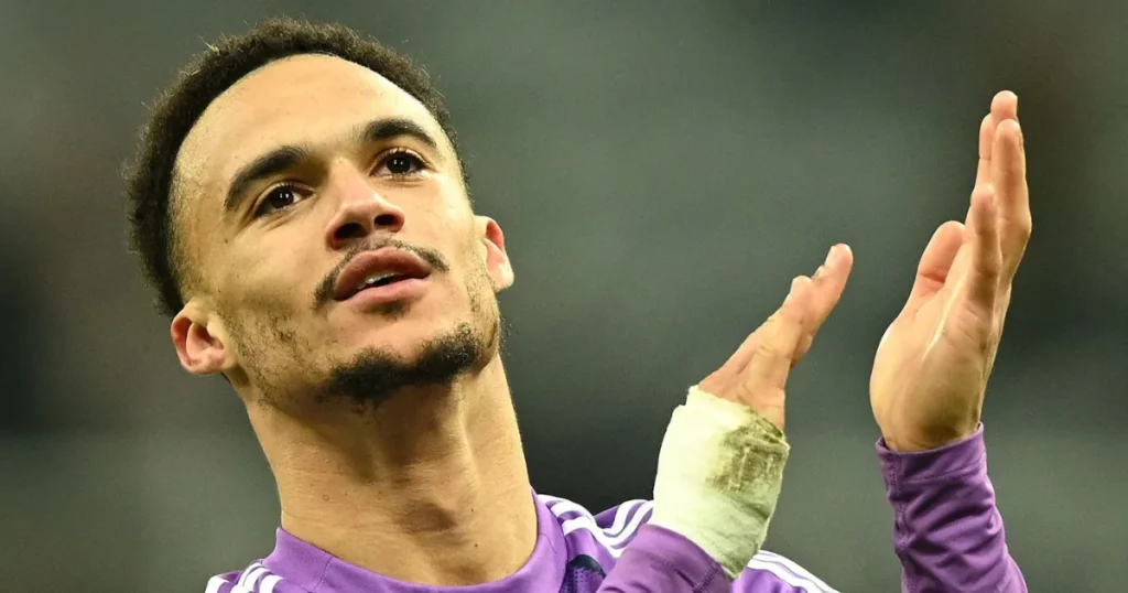 Antonee Robinson (Image Credit: X / @FulhamFC)