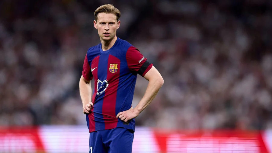 BREAKING Frenkie de Jong is considering his future with Barcelona