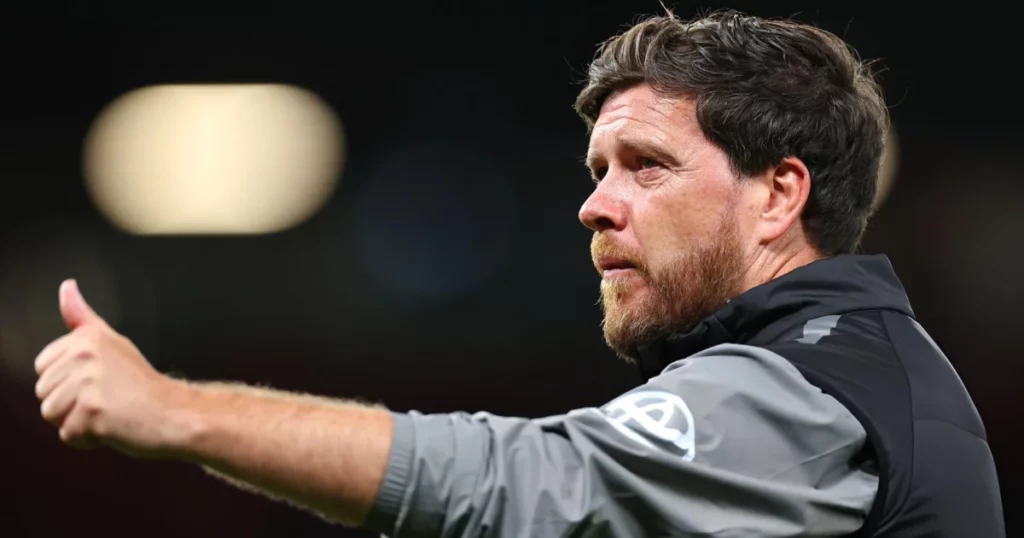 Barnsley Manager Darrell Clarke