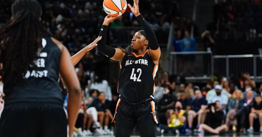 Arike Ogunbowale