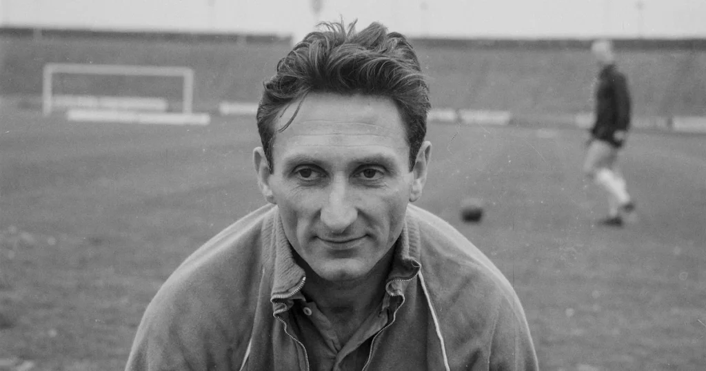 Faas Wilkes posing for a photograph