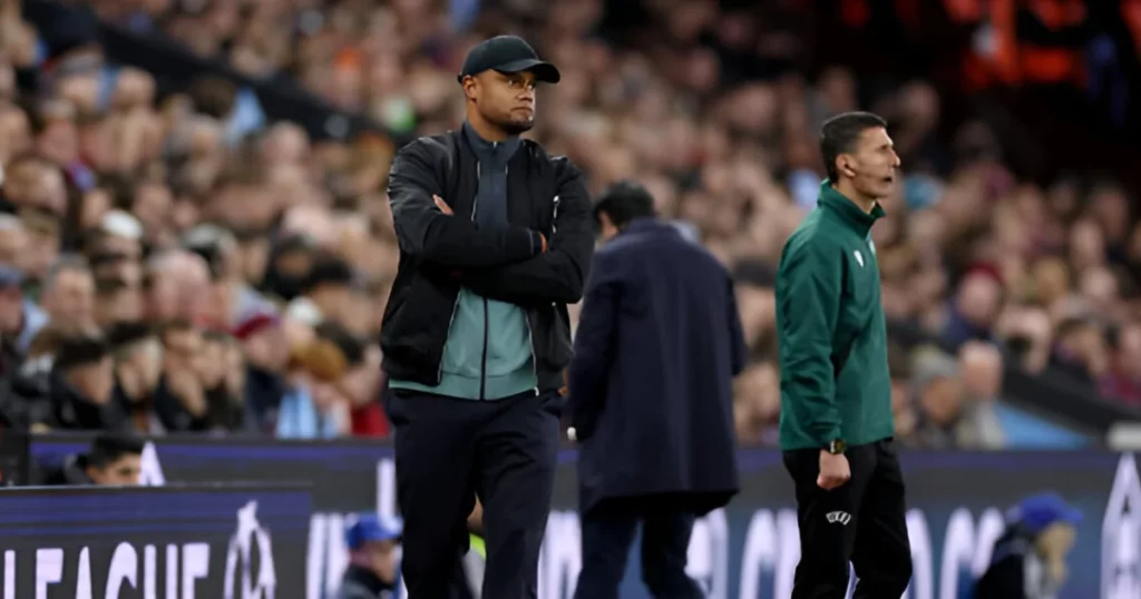 Bayern Manager Vincent Kompany on the sidelines during the match