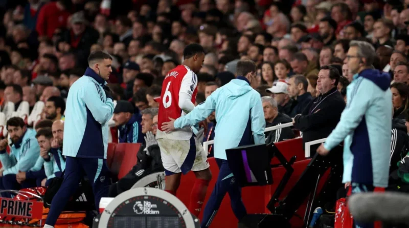 Arsenal defender Gabriel taken off due to Injury