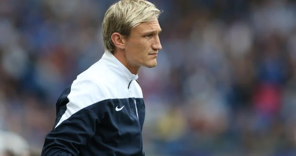 Sami Hyypiä (Image Credit: Official Brighton & Hove Albion's X Account)
