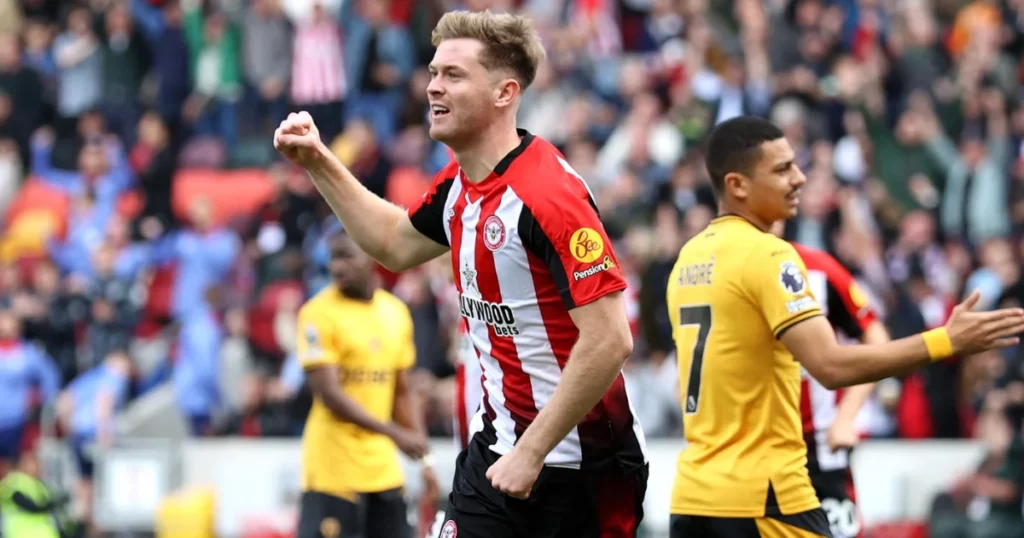 Brentford players celebrates goal