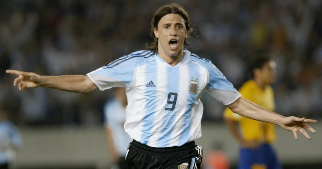 Hernan Crespo celebrates after scoring 