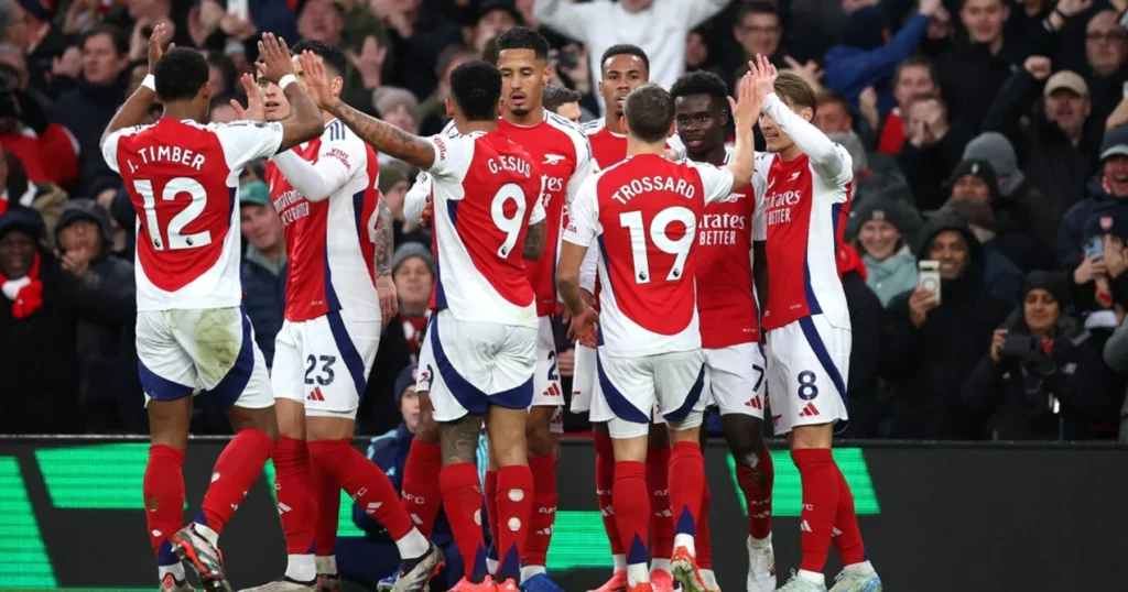 Arsenal players celebrating