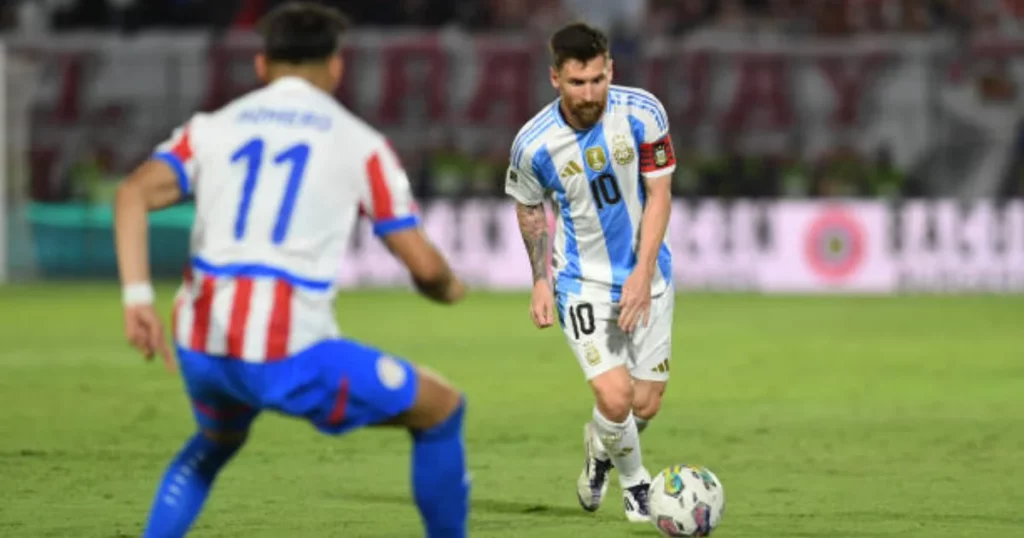 Messi shooting vs Paraguay