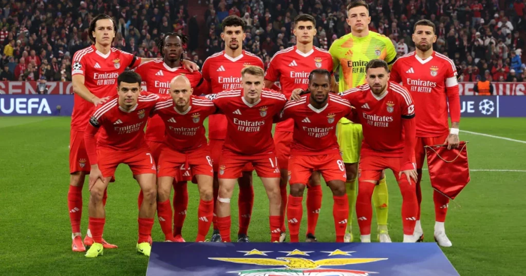 Benfica players pose for a team photo ahead of their game