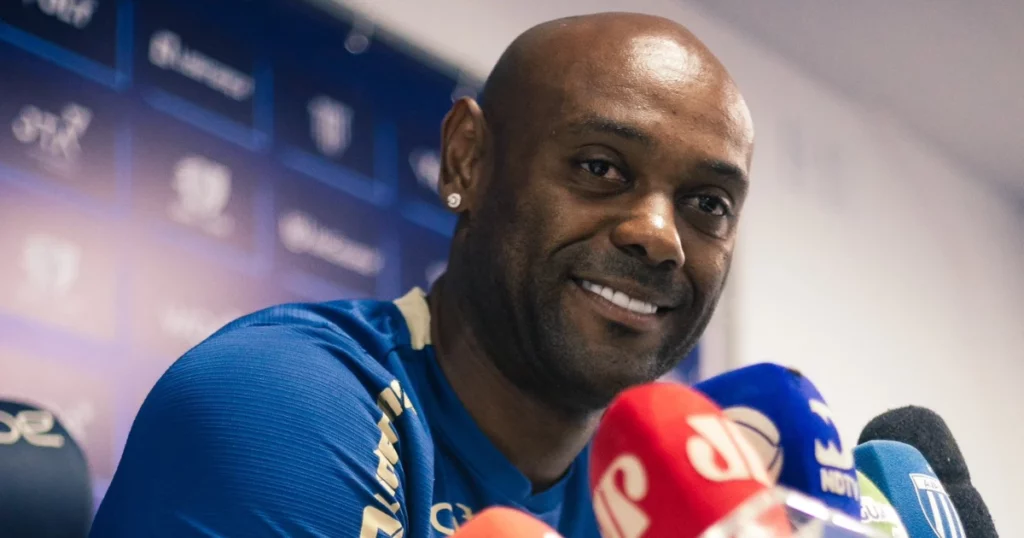 Vagner Love (Image Credit: X/@AvaiFC)