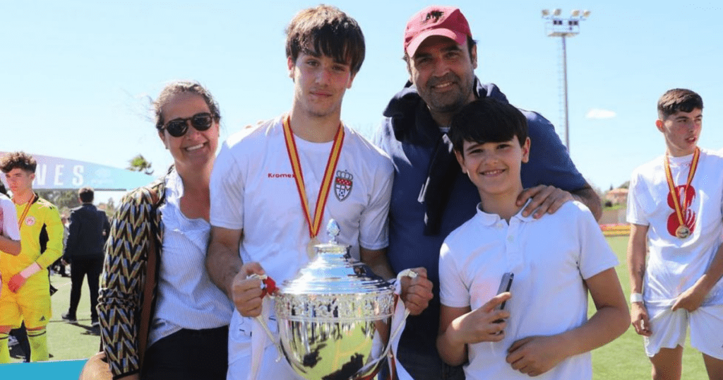 Jaime Barroso with his family