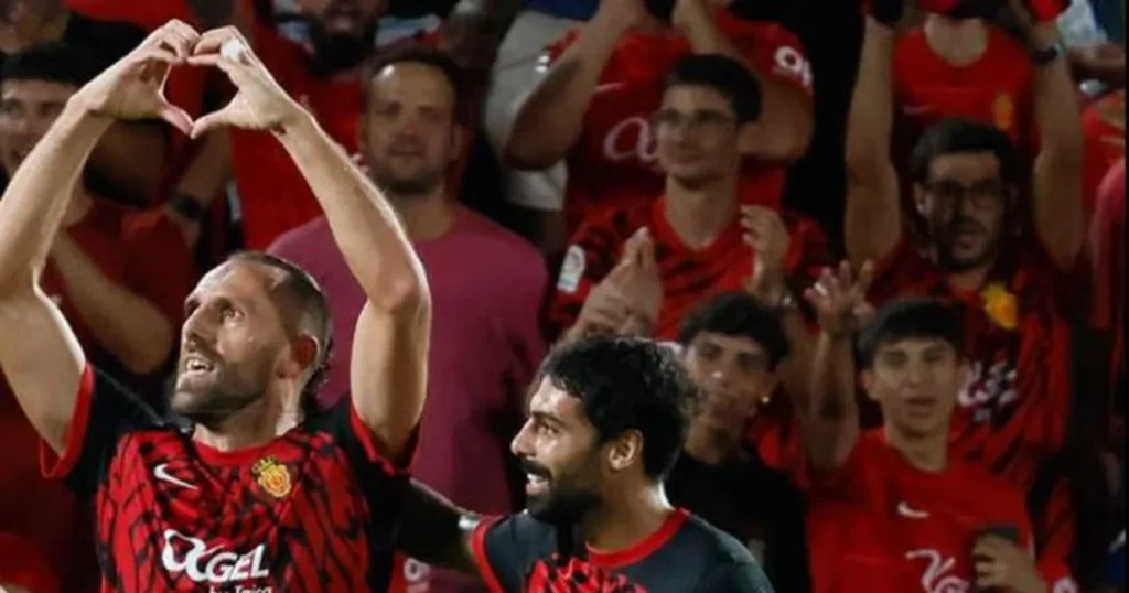 Mallorca striker Vedat Muriqi celebrates his goal