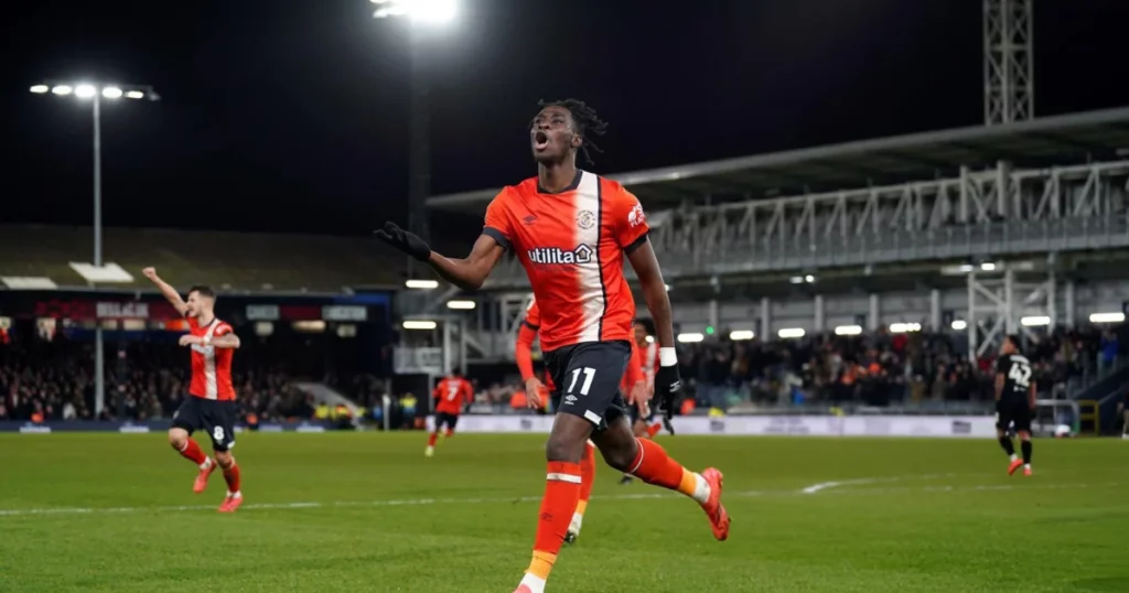 Elijah Adebayo (Luton Town)