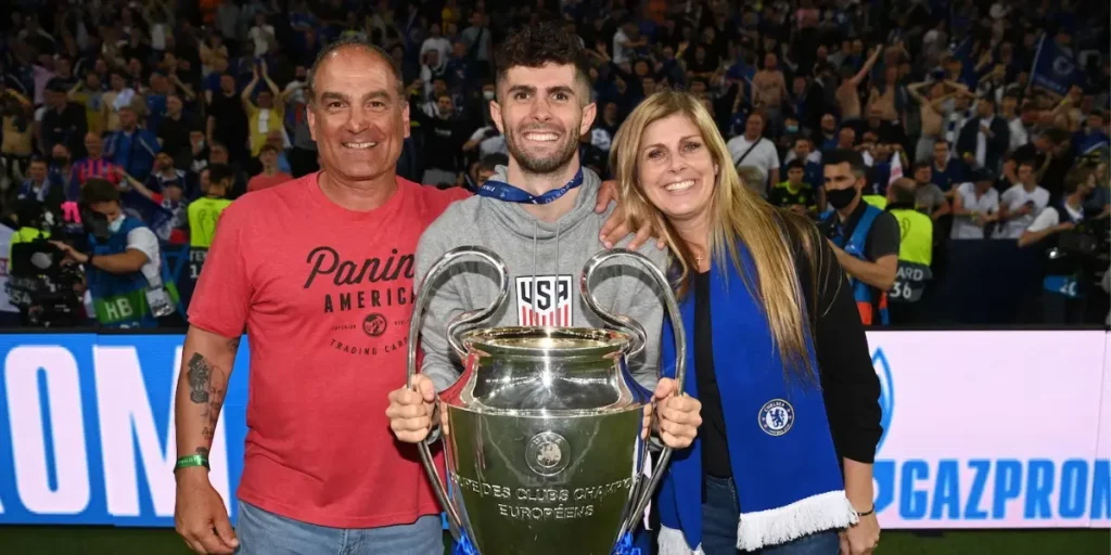 Christian Pulisic with his family