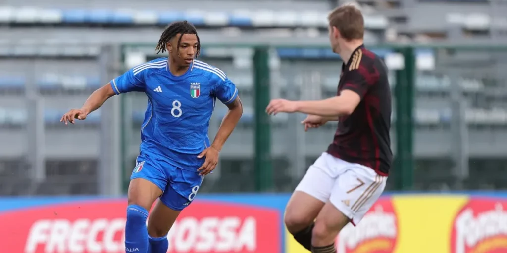 Cher Ndour playing for Italy