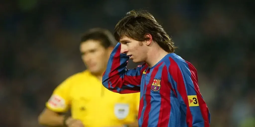 Lionel Messi's mullet hairstyle (Image Credit- TheHardTackle)