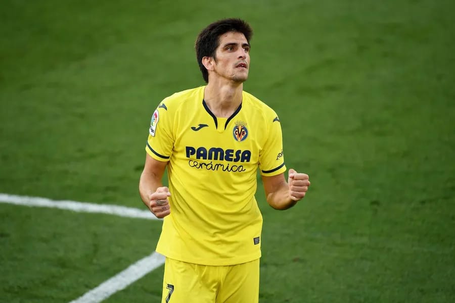 Gerard Moreno celebrates