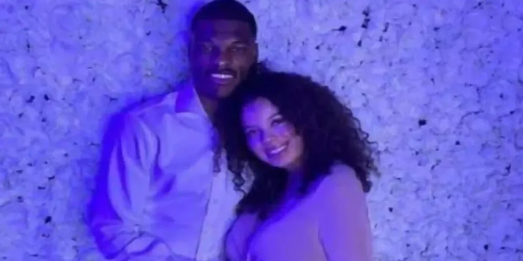 Denzel Dumfries with his girlfriend (Image Credit- Instagram)