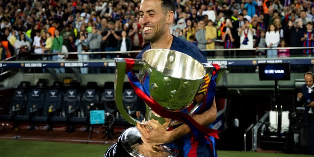 Busquets regarded as one of the finest defensive midfielders 