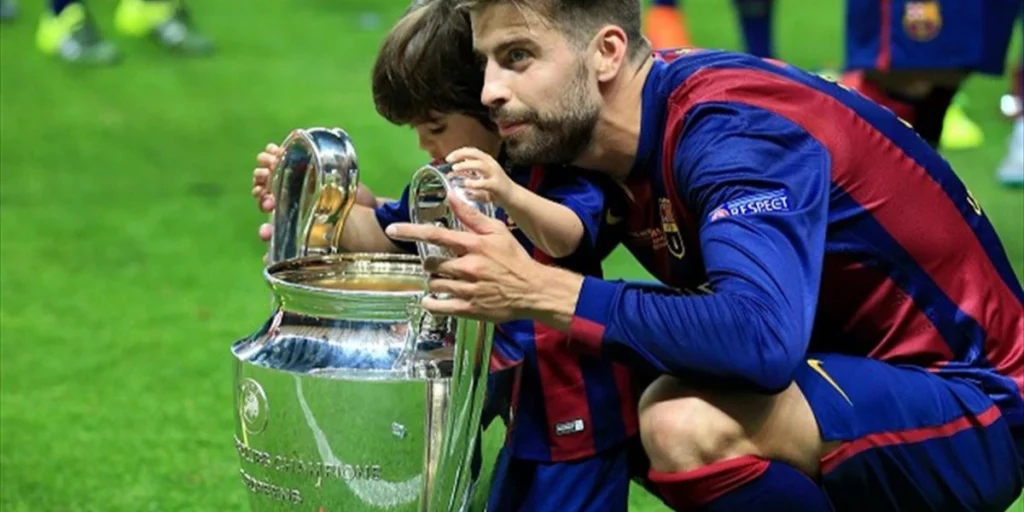 Pique with the Champions League 