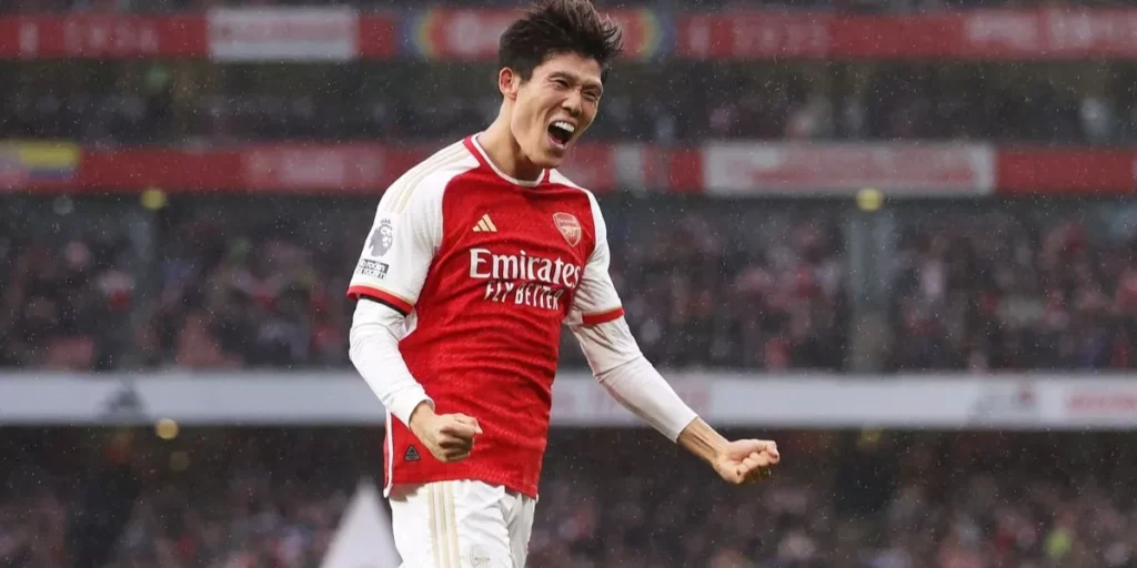 Tomiyasu for Arsenal 