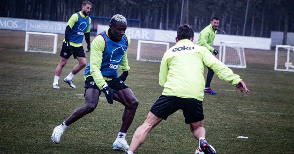 Huesca players warming up ahead of their game in Copa Del Rey