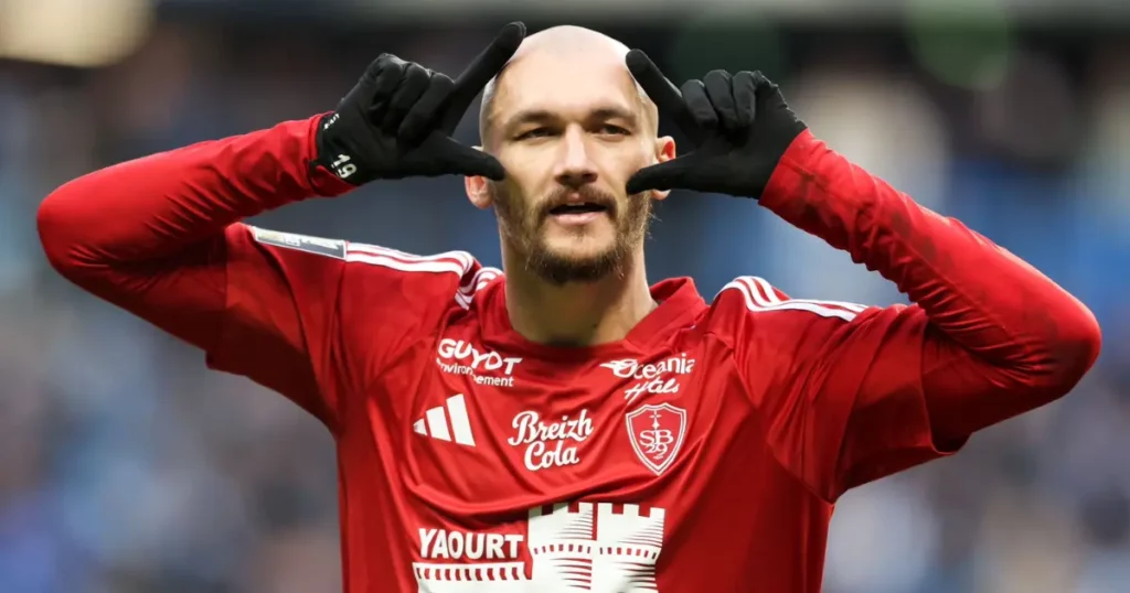 Ludovic Ajorque of Brest FC 