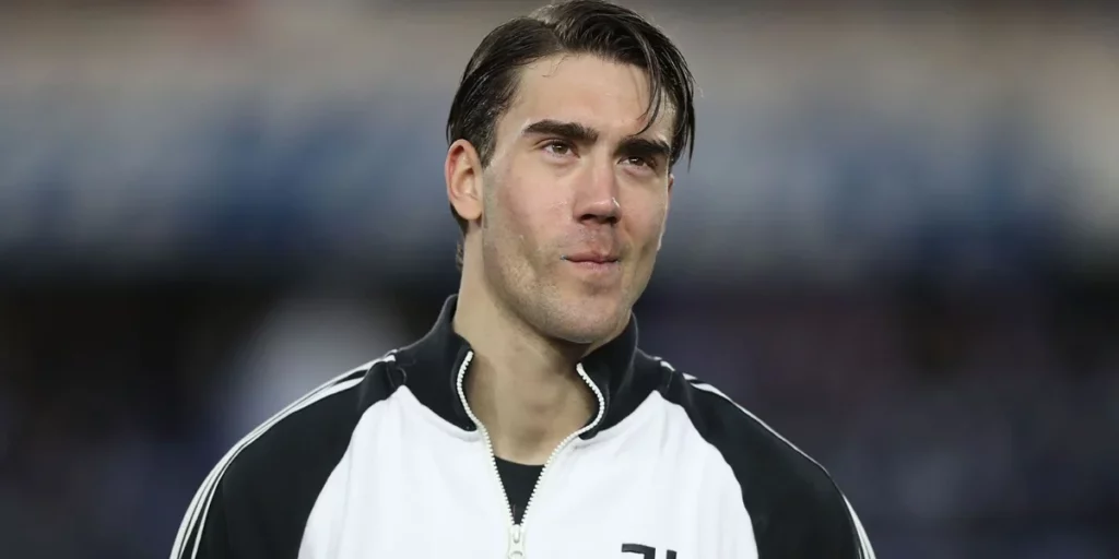 Dusan Vlahovic during pre match at Juventus