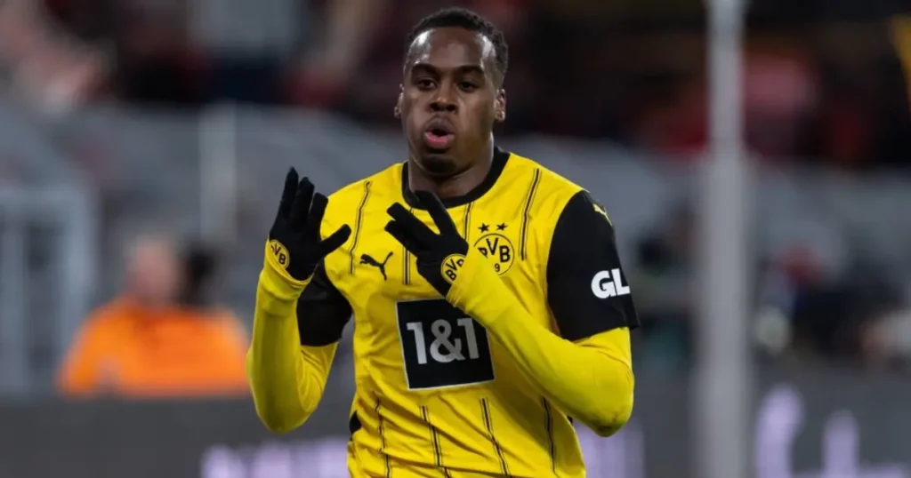 Jamie Gittens of Dortmund (Credit:@scoutedbyaaron/X)